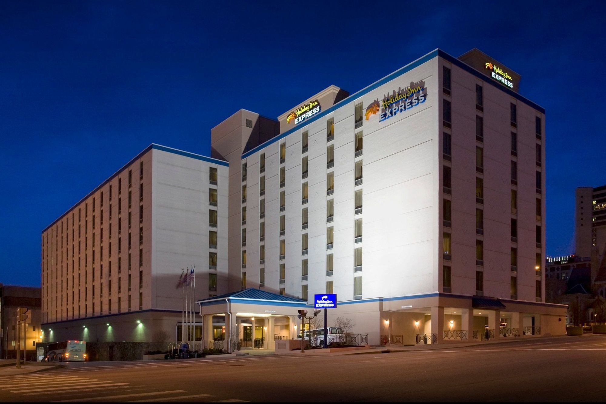 Holiday Inn Express Nashville-Downtown - Broadway By Ihg Luaran gambar